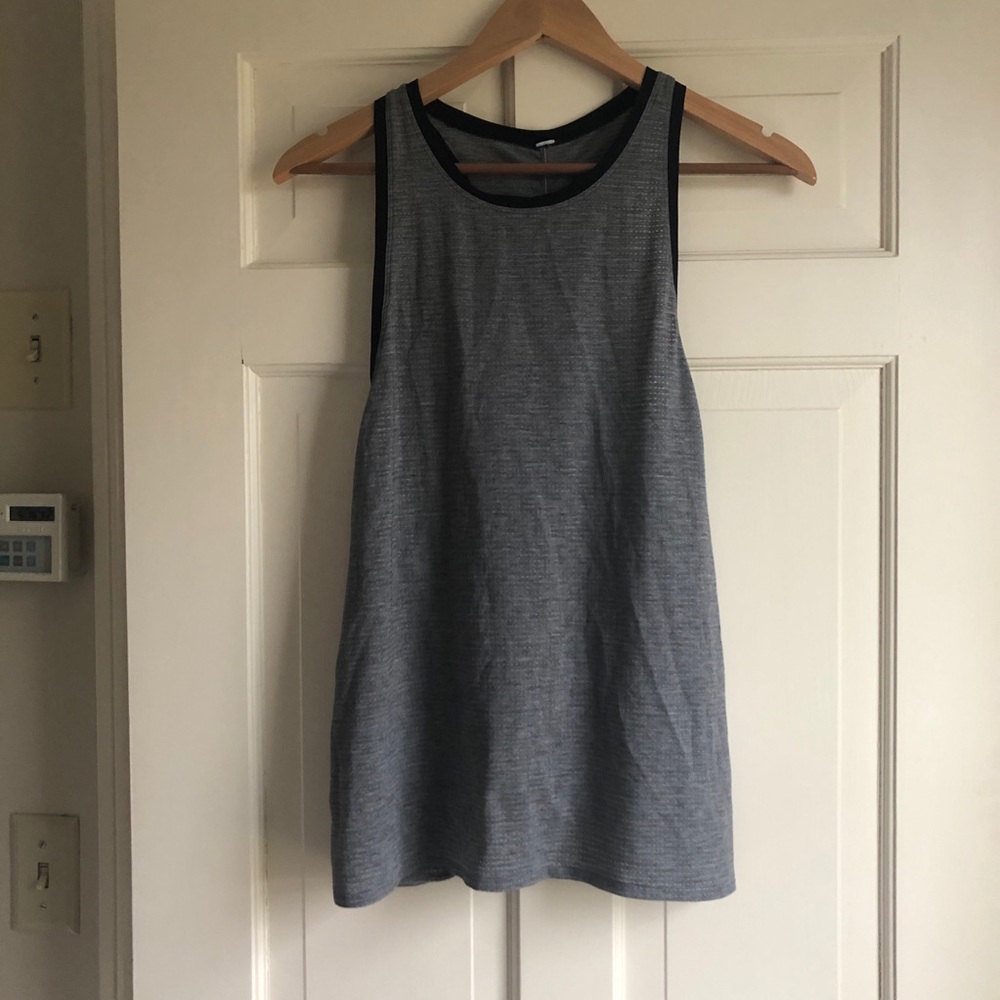 Work our top Lululemon